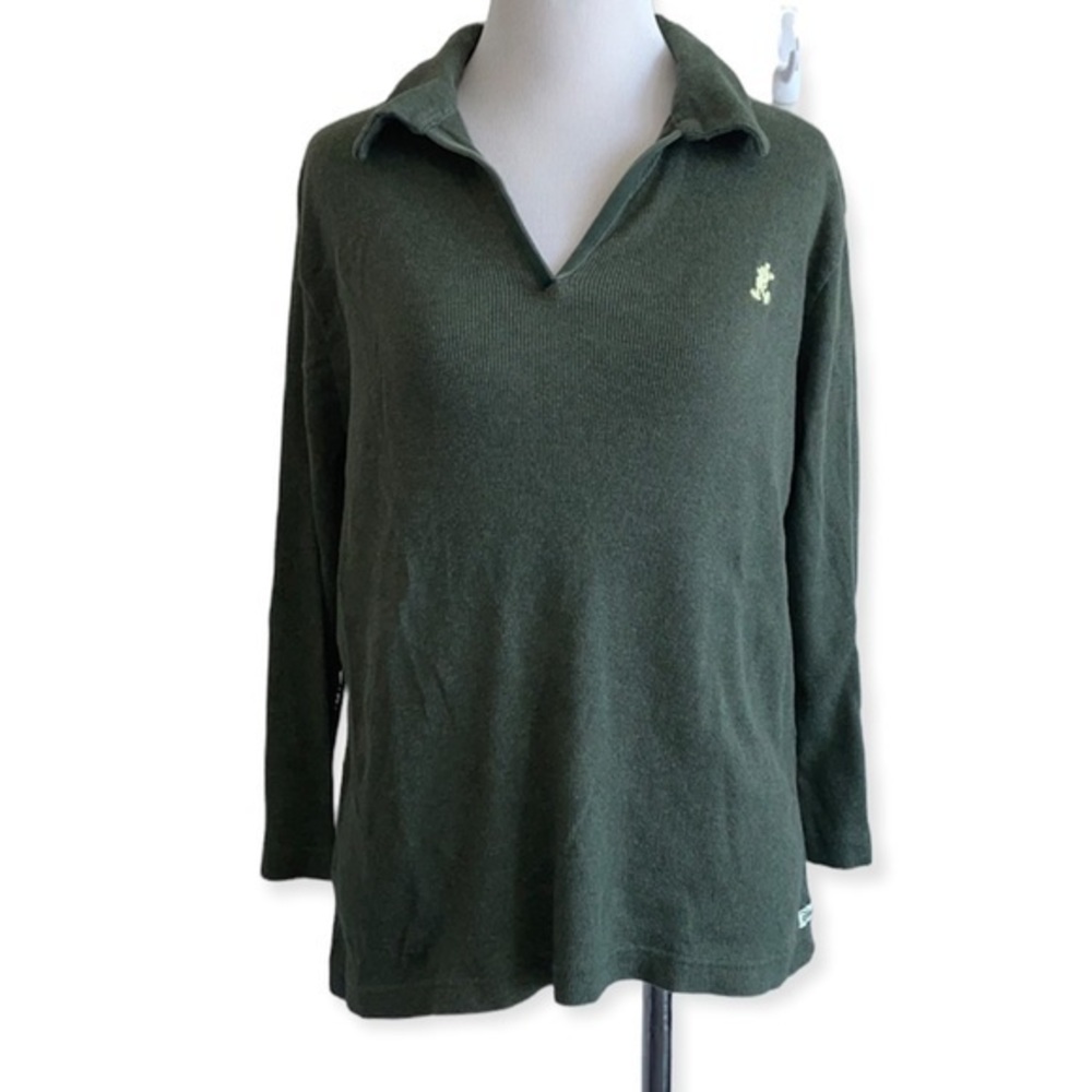 Disneyland resort women’s green long sleeved embroidered polo shirt